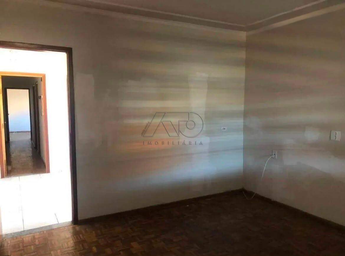 Casa para aluguel no Jardim Petrópolis: 