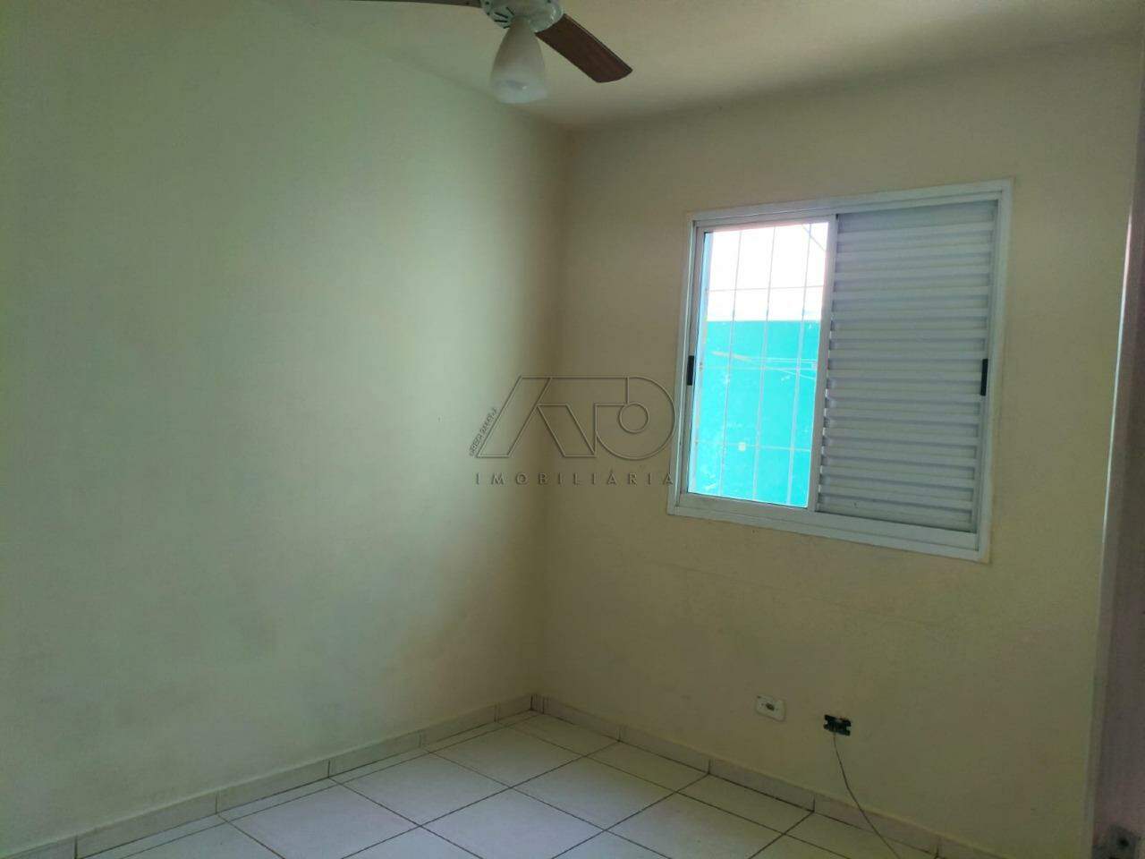 Casa para aluguel no Conjunto Habitacional Água Branca: 