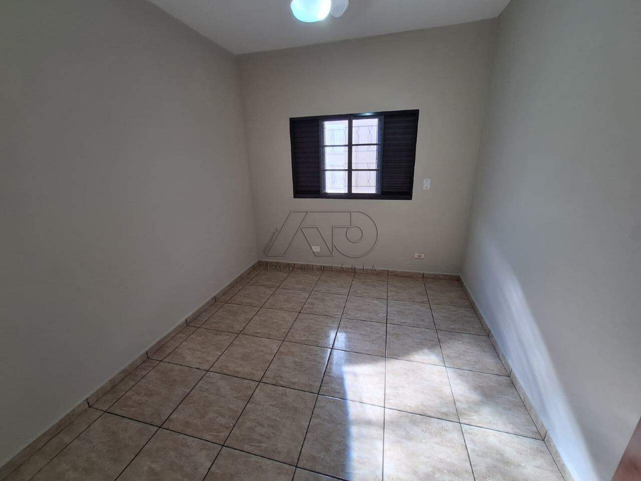 Casa para aluguel no Jardim Caxambu: 