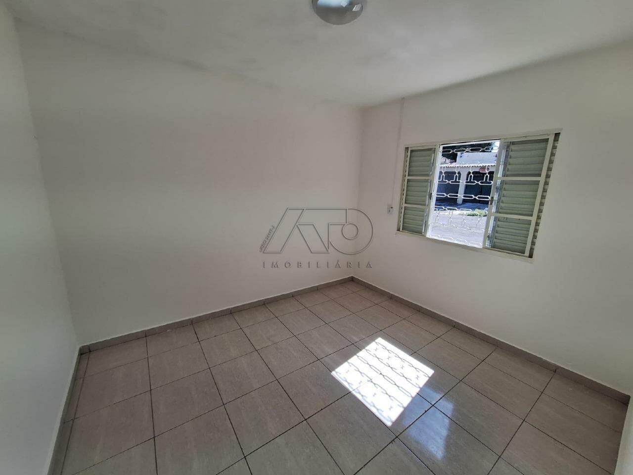 Casa para aluguel no VILA REZENDE: 