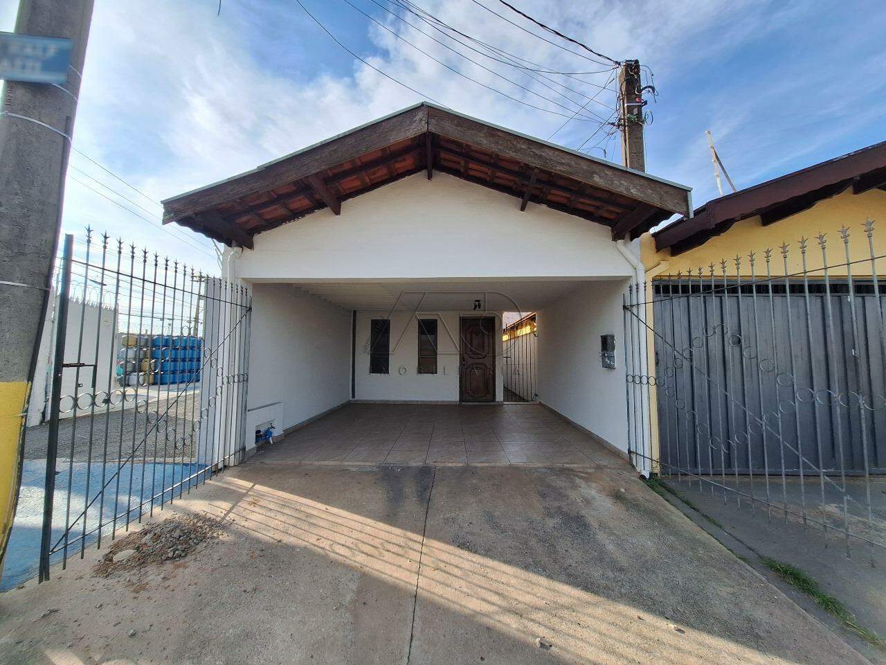 Casa para aluguel no Vila Industrial: 2