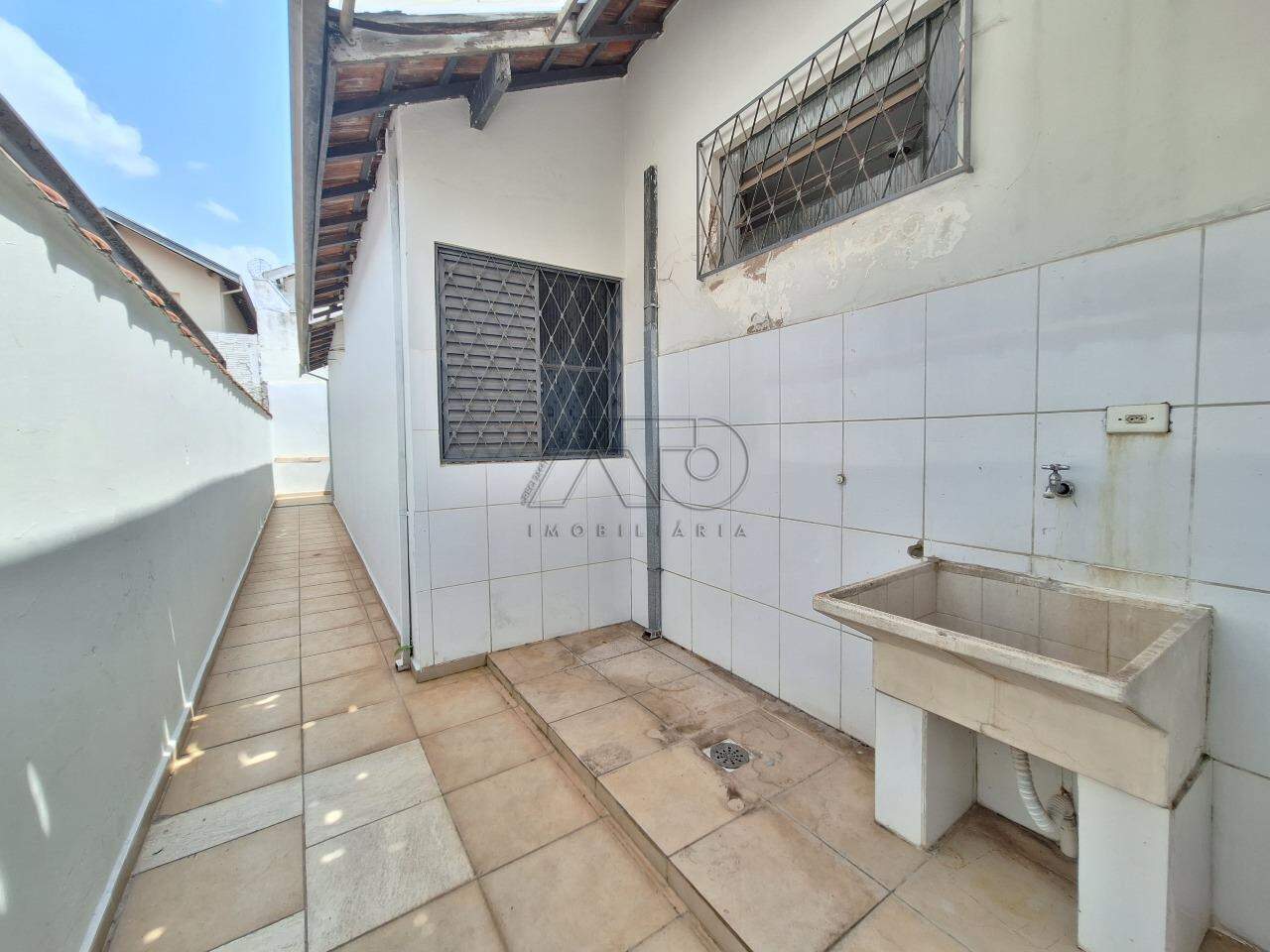 Casa para aluguel no NOIVA DA COLINA: 17