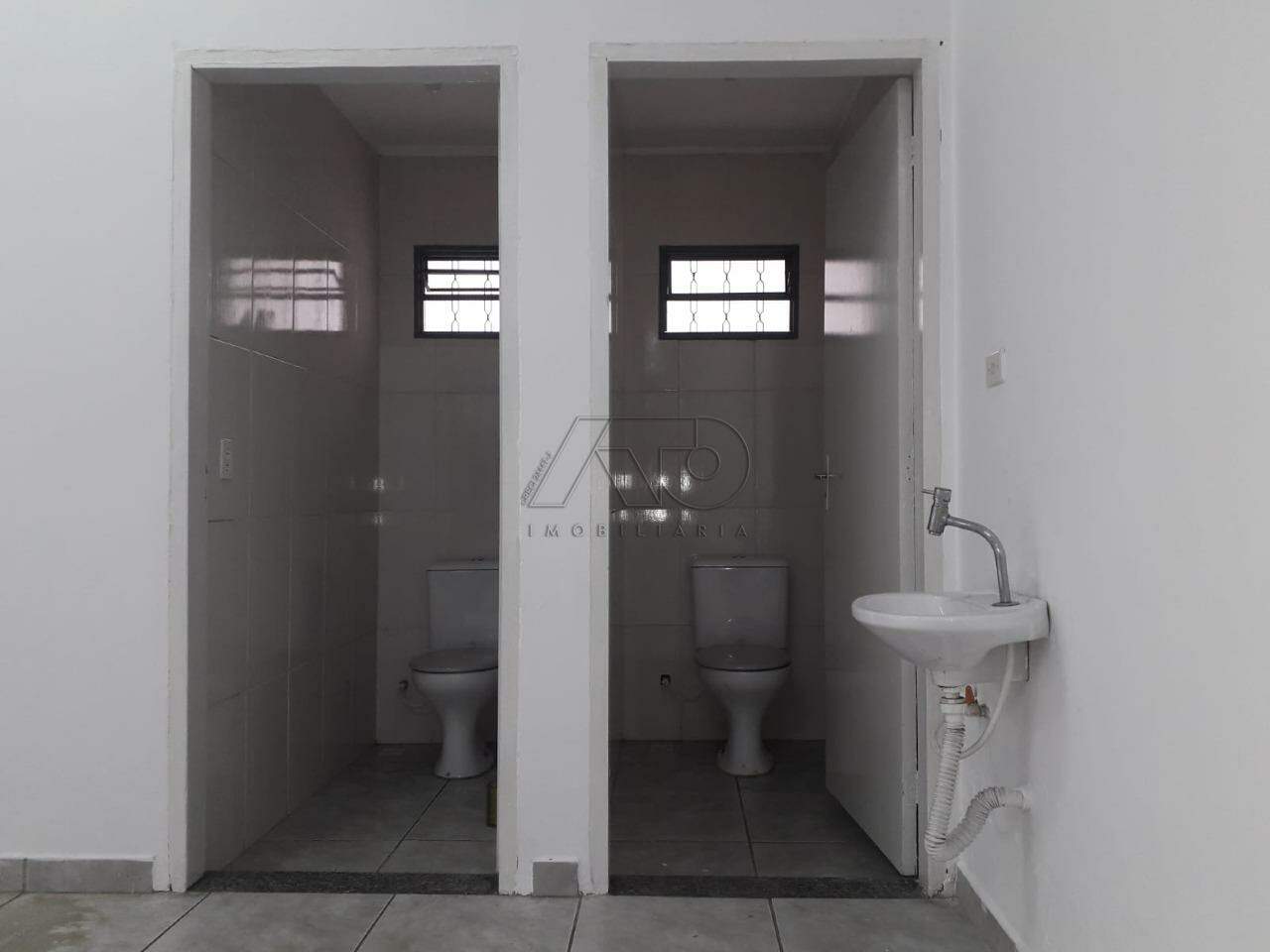 Salão para aluguel no VILA REZENDE: 