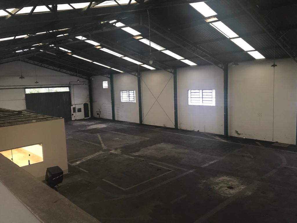 Galpão à venda no Inconfidentes: 