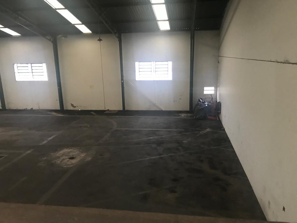 Galpão à venda no Inconfidentes: 