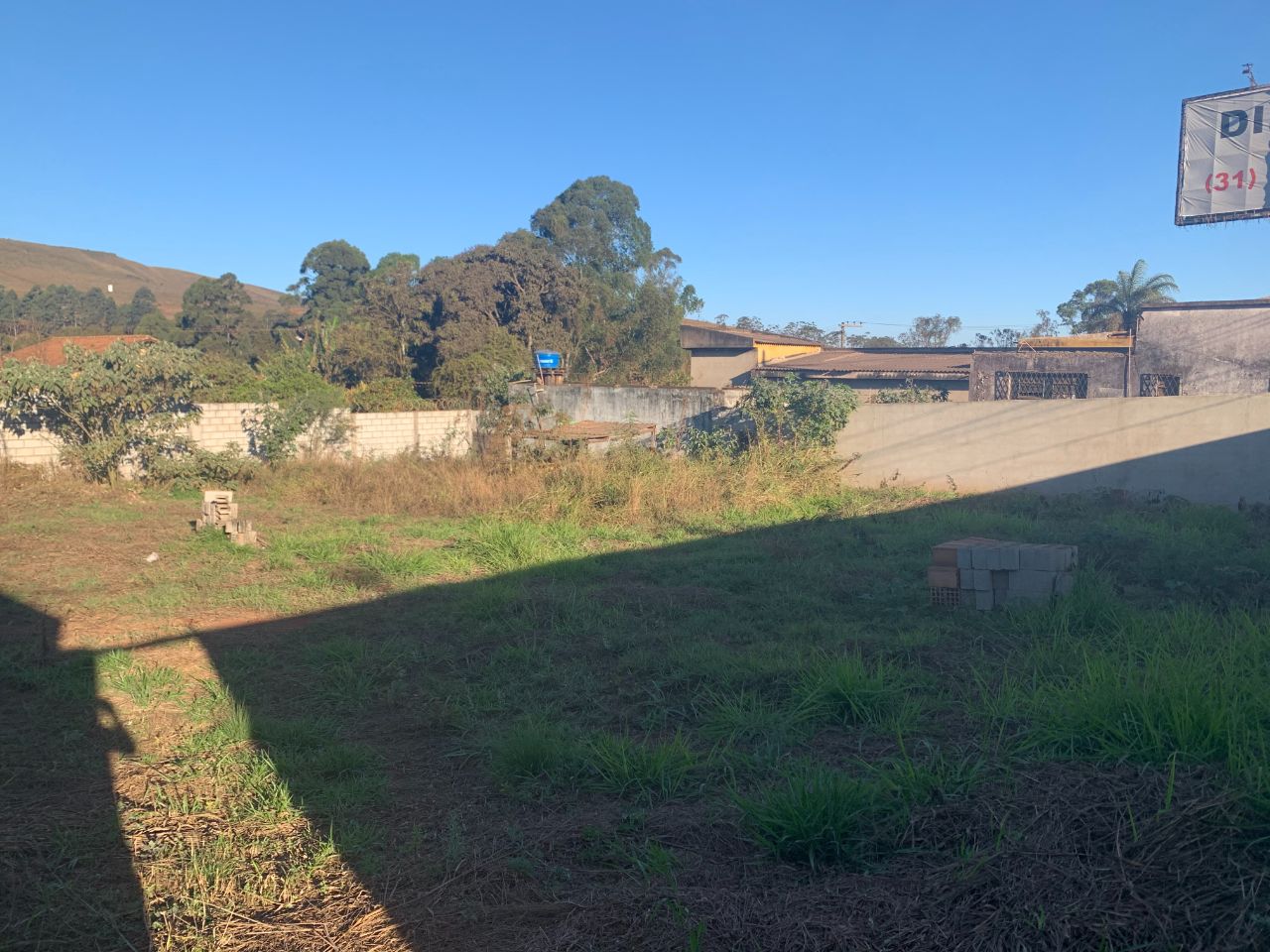 Terreno / Área para aluguel no Vale Do Sol: 