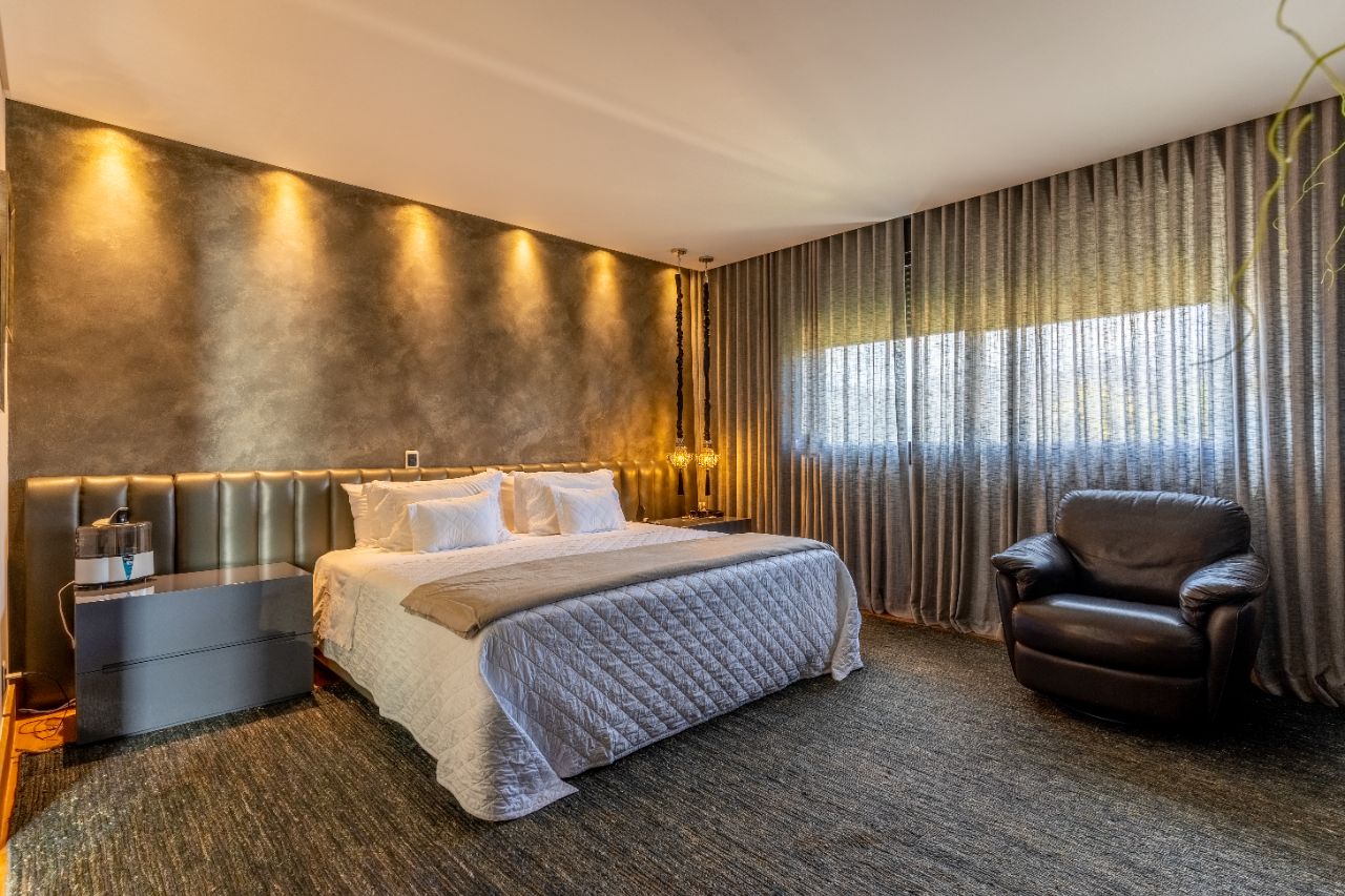 Casa em condomínio à venda no Vale Dos Cristais: 