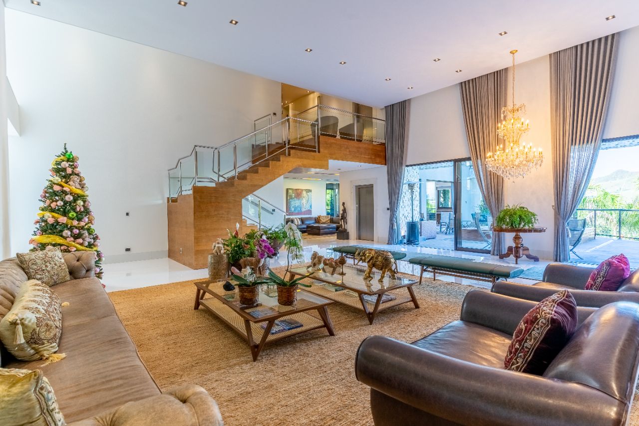 Casa em condomínio à venda no Vale Dos Cristais: 