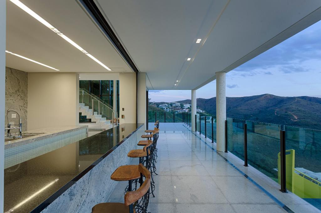 Casa em condomínio à venda no Vale Dos Cristais: 