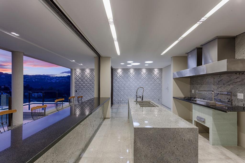 Casa em condomínio à venda no Vale Dos Cristais: 