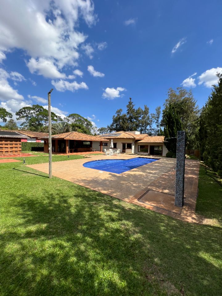 Casa em condomínio para aluguel no Morro Do Chapéu: 