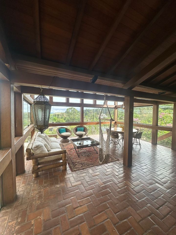 Casa em condomínio à venda no Morro Do Chapéu: 