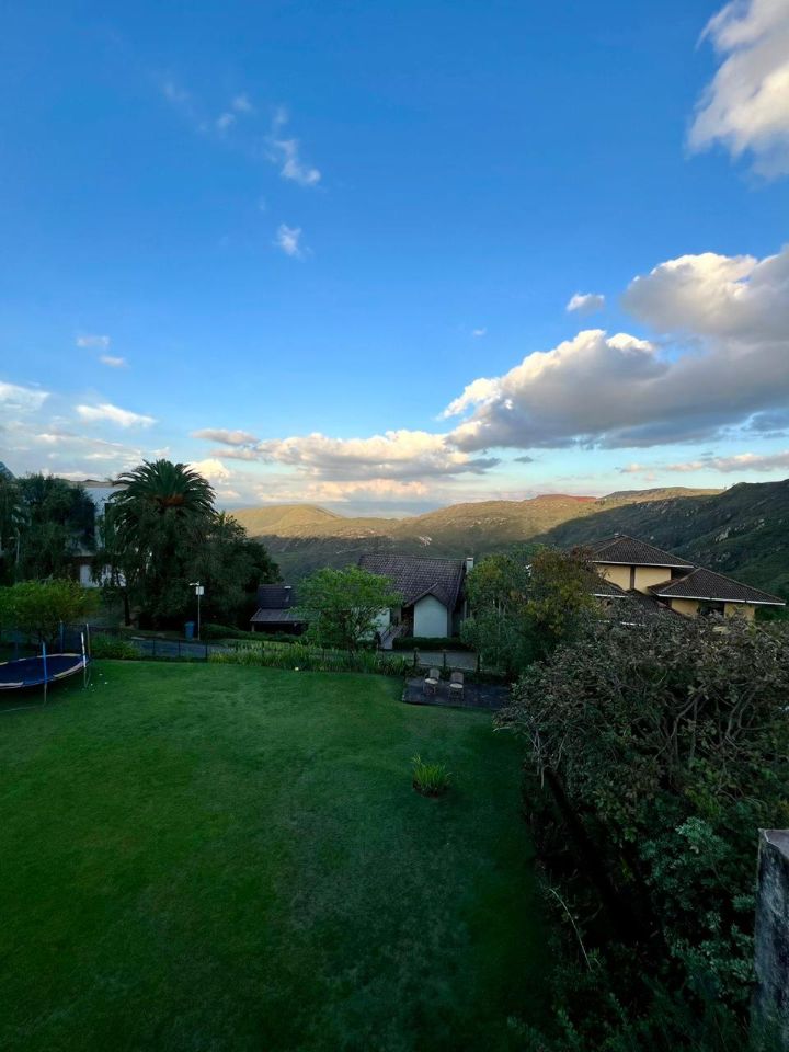 Casa em condomínio à venda no Morro Do Chapéu: 