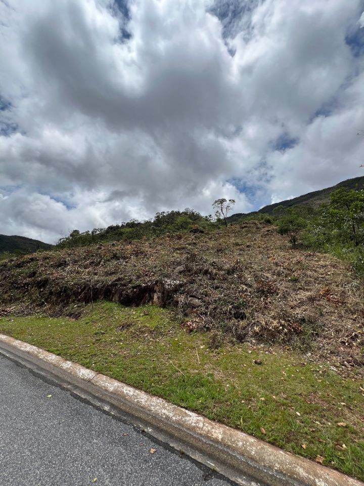 Lotes em Condomínio à venda no Quintas Do Morro: 