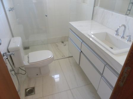 Casa em condomínio à venda no Condomínio Retiro Das Pedras: 