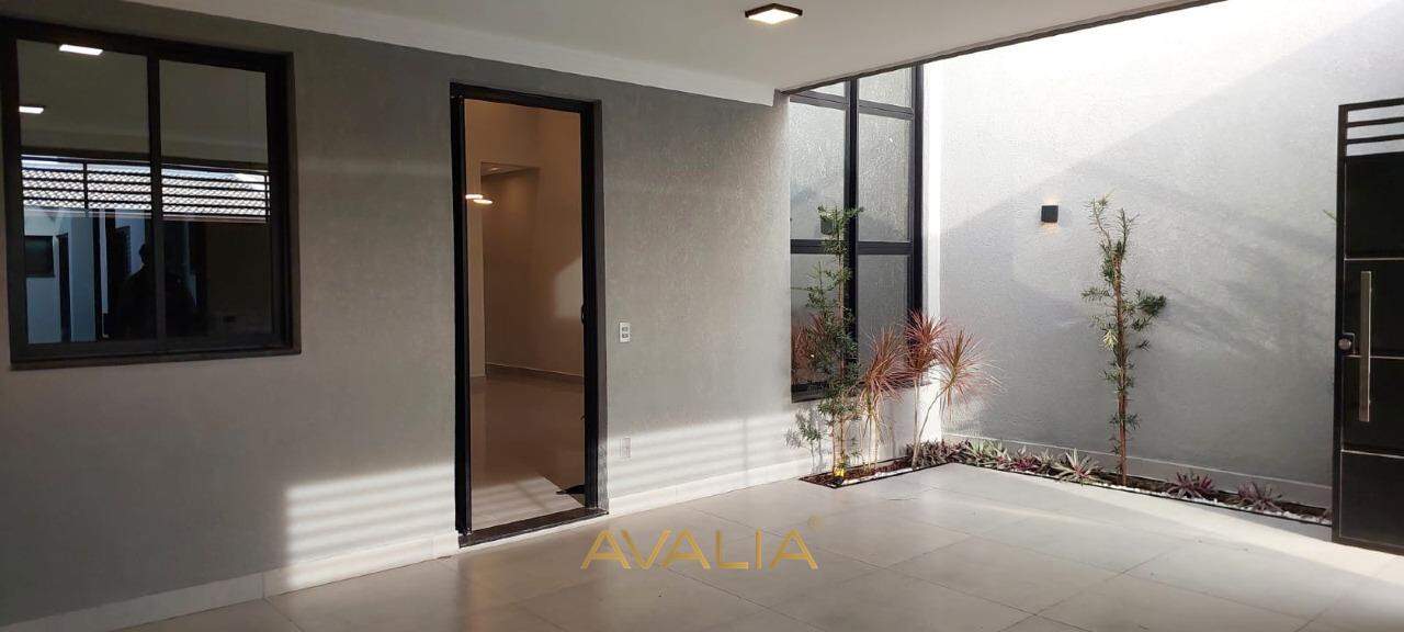 Casa à venda no Jardim Monte Carlo: 
