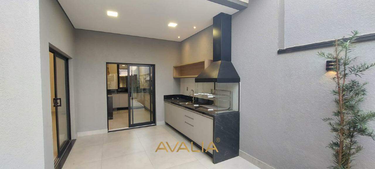 Casa à venda no Jardim Monte Carlo: 