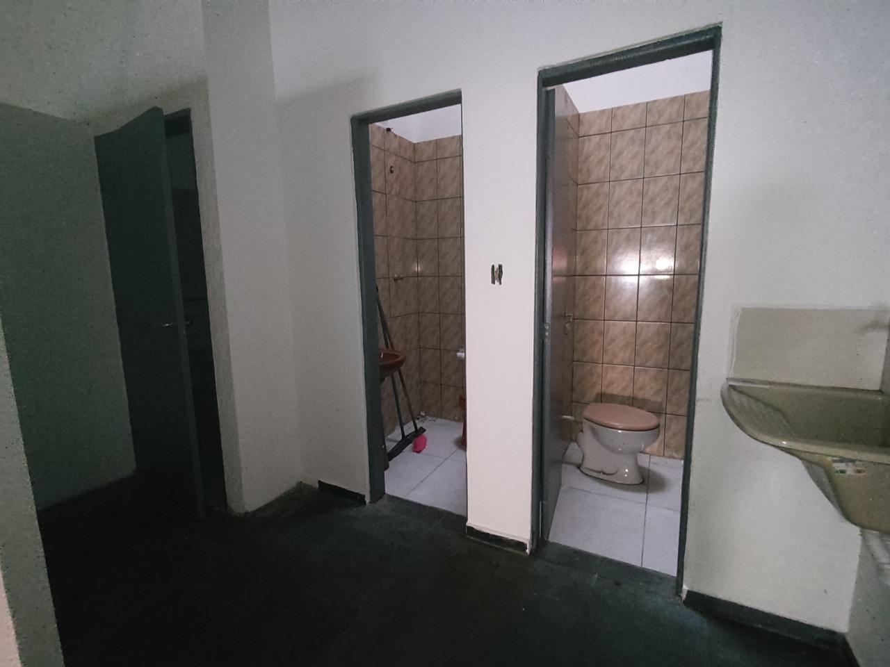 Salão para aluguel no Núcleo Habitacional Brigadeiro Faria Lima: 