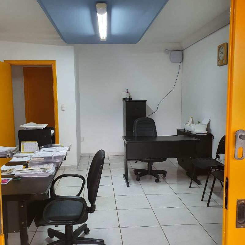 Casa Comercial à venda no Centro: 