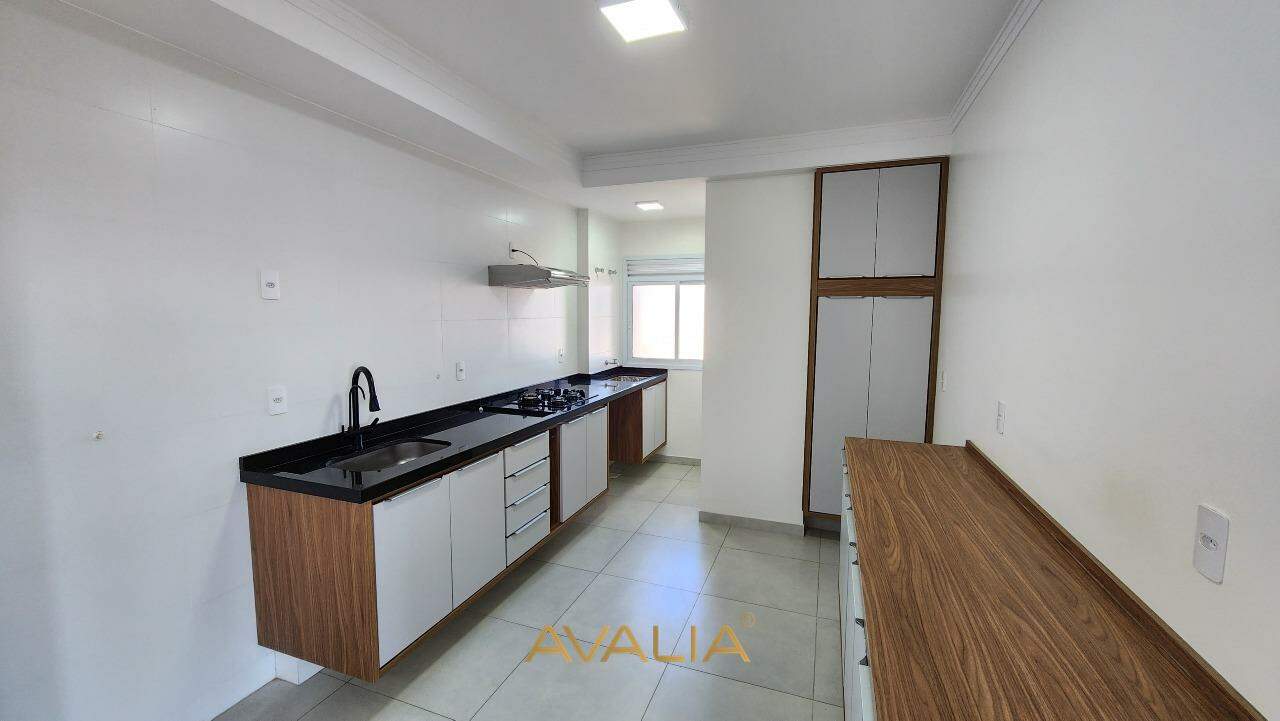 Apartamento para aluguel no Centro: 