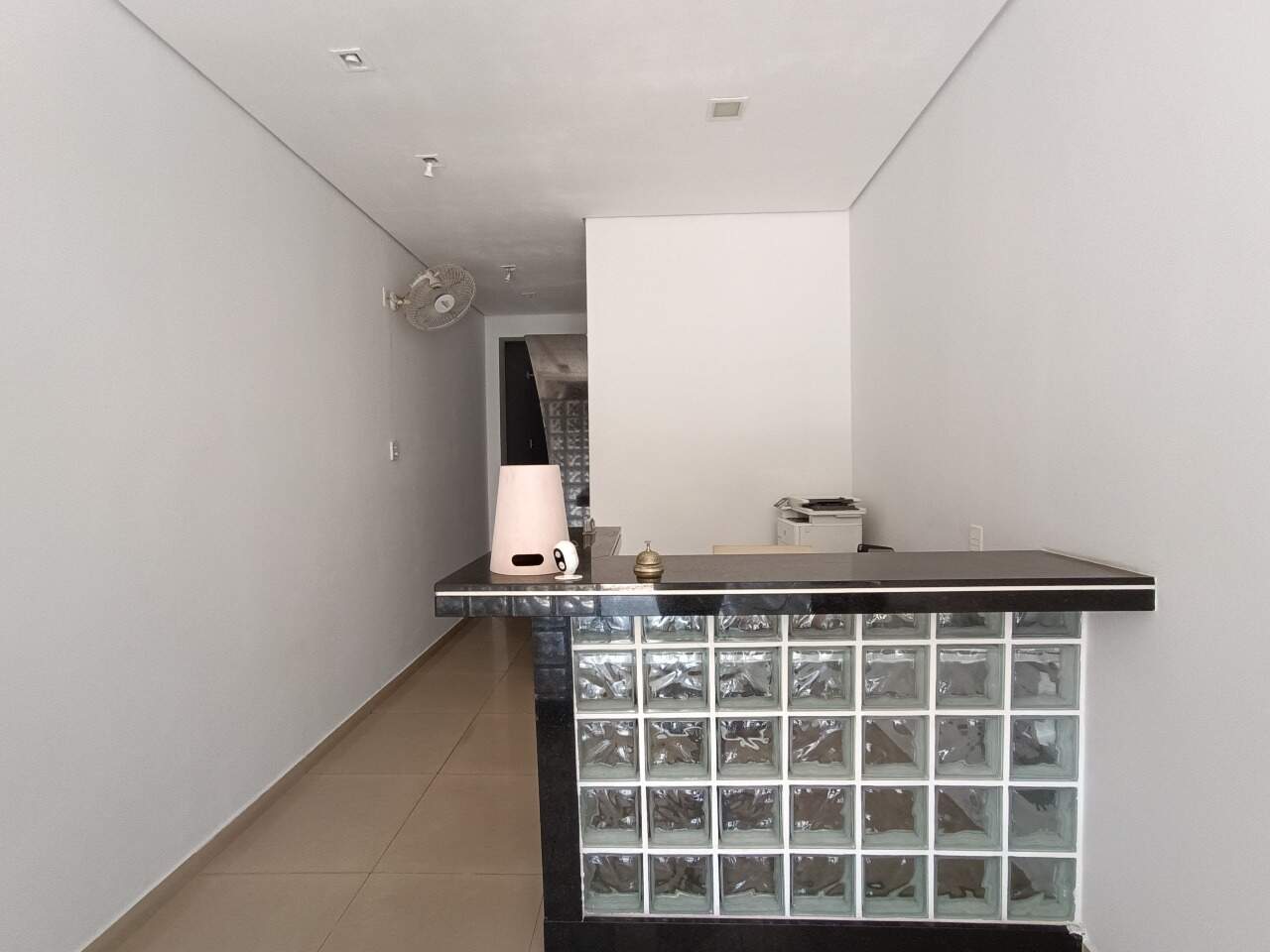 Sala Comercial para aluguel no Vila Vitória II: 