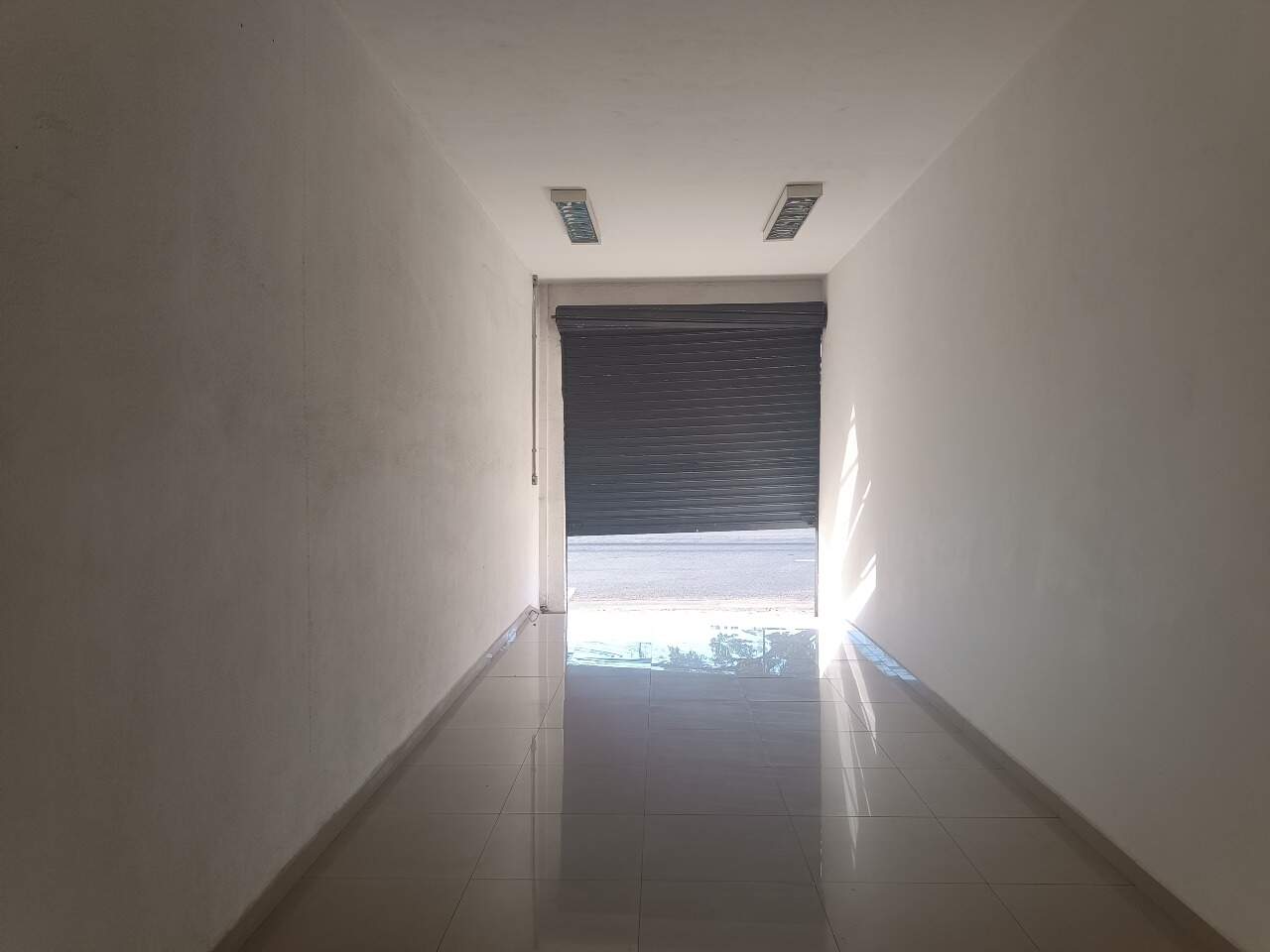 Sala Comercial para aluguel no Vila Vitória II: 