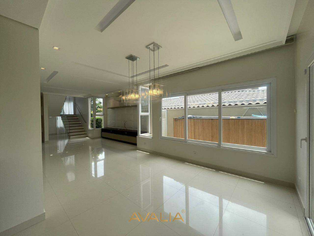 Casa em condomínio para aluguel no Jardim Residencial Alto de Itaici: 