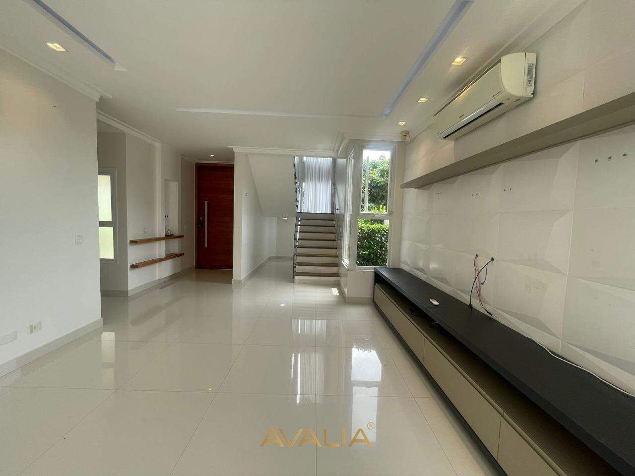Casa em condomínio para aluguel no Jardim Residencial Alto de Itaici: 