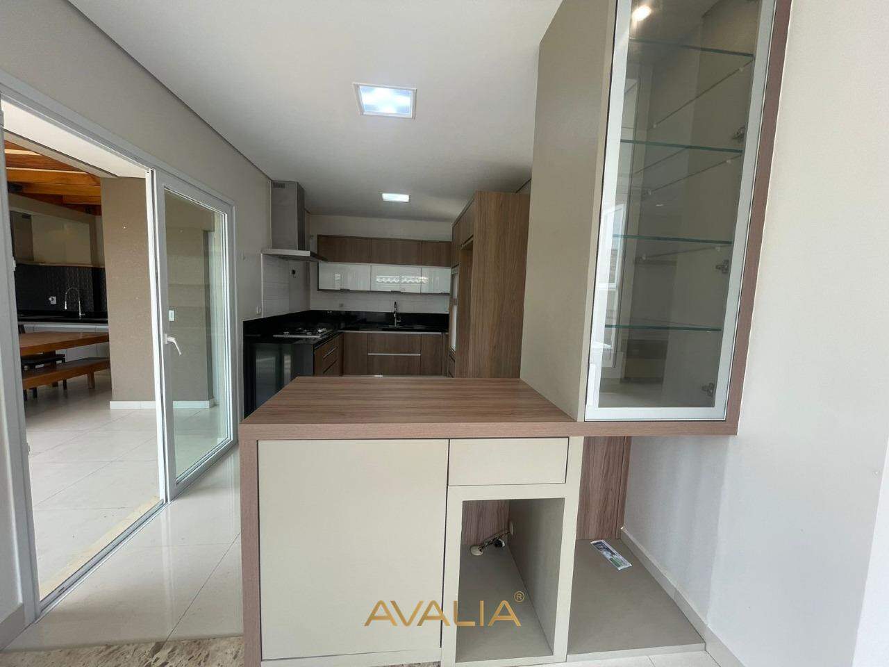 Casa em condomínio para aluguel no Jardim Residencial Alto de Itaici: 