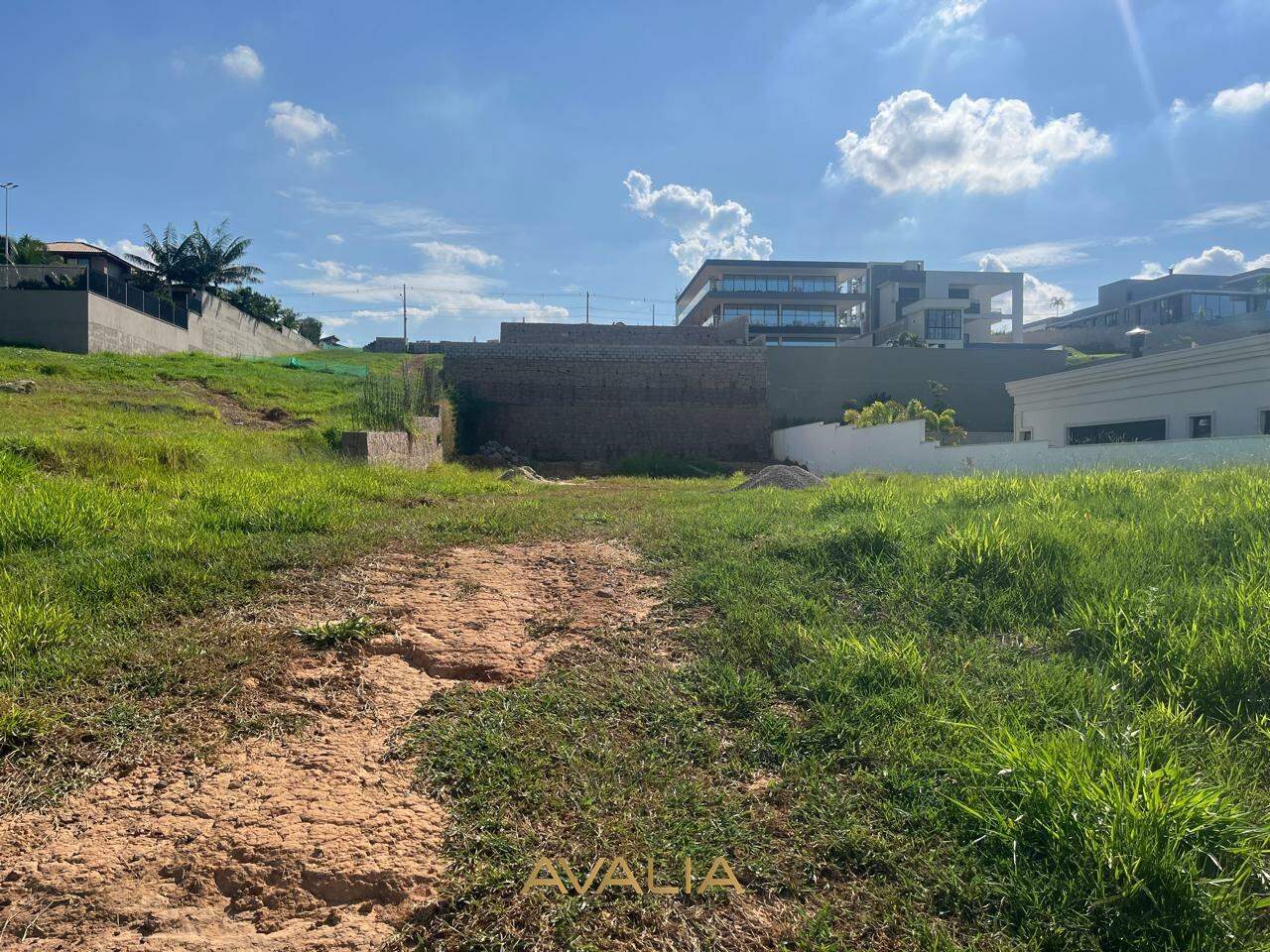 Lote em condomínio à venda no Jardim Quintas da Terracota: 