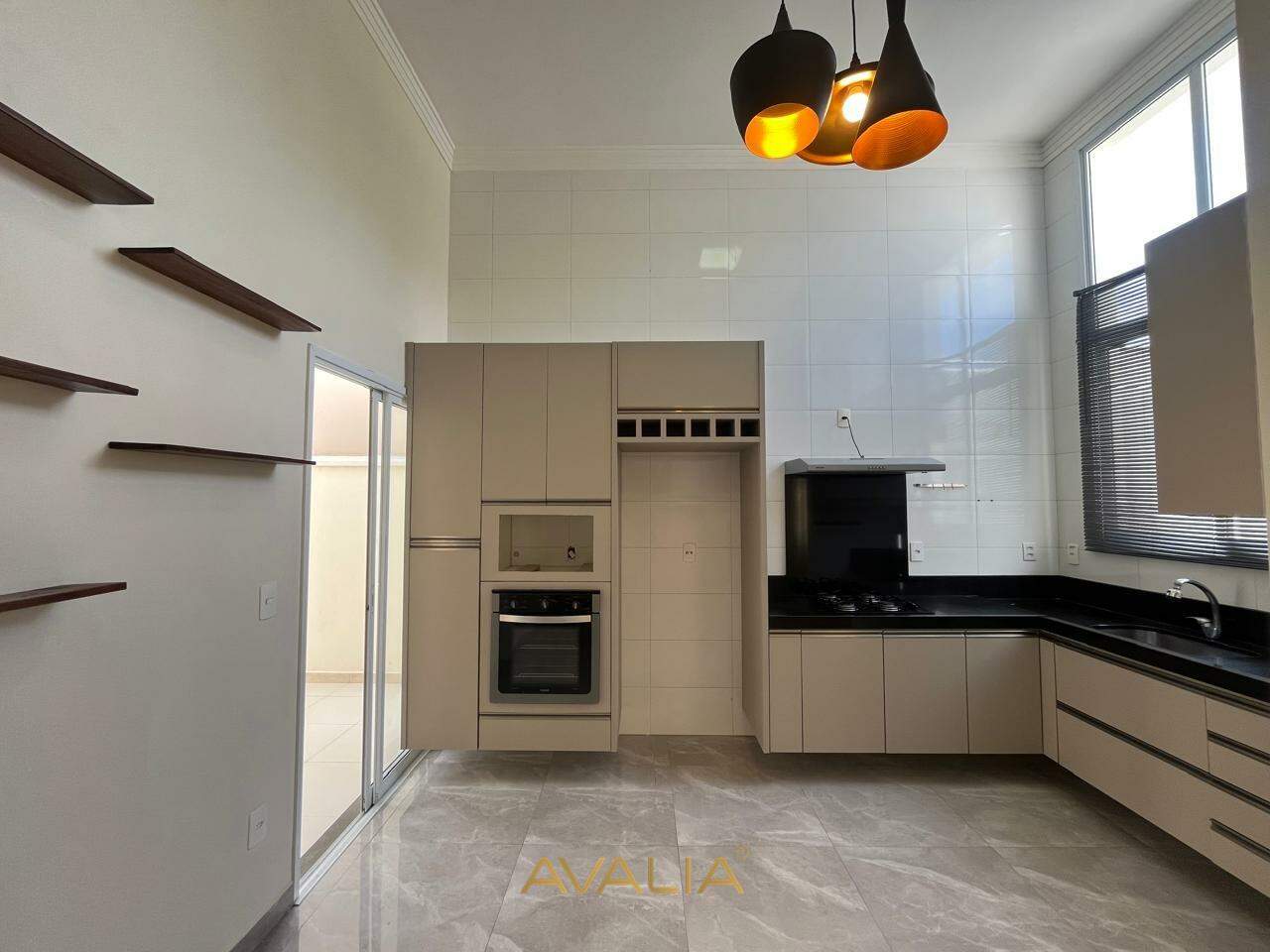 Casa em condomínio à venda no Jardim Park Real: 