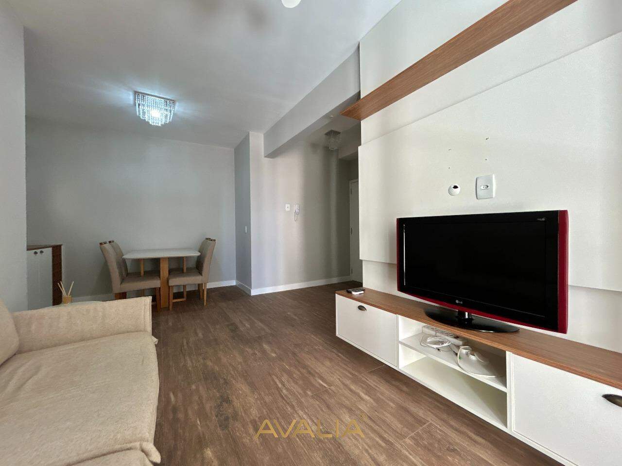 Apartamento para aluguel no Bairro Pau Preto: 