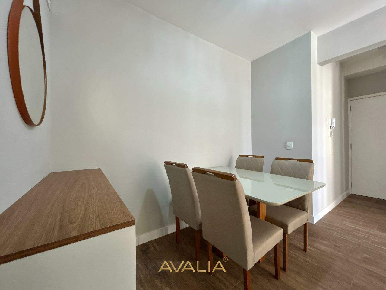Apartamento para aluguel no Bairro Pau Preto: 