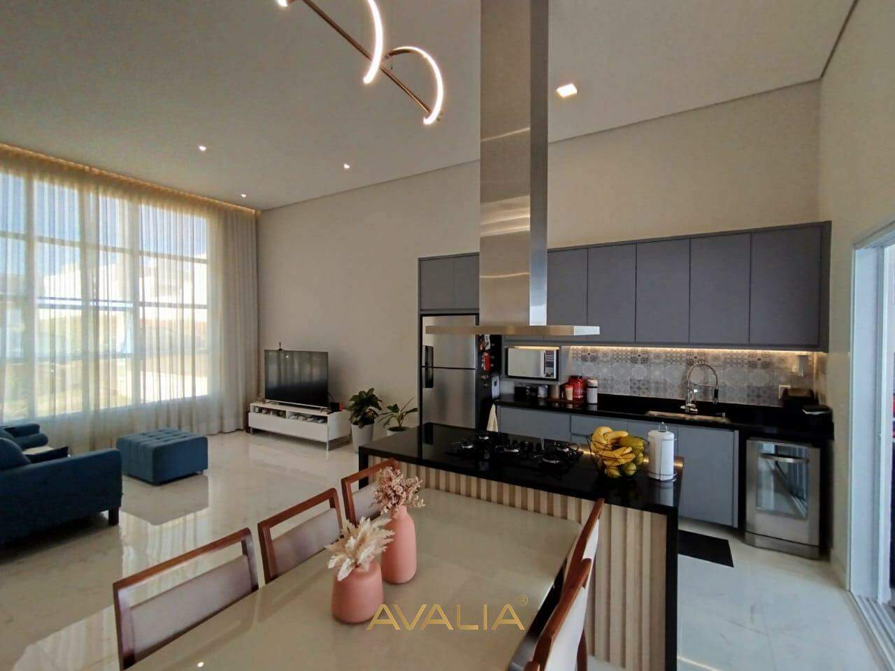 Casa em condomínio à venda no Colinas de Indaiatuba: 