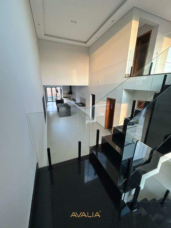 Casa em condomínio à venda no Condomínio Terra Magna: 