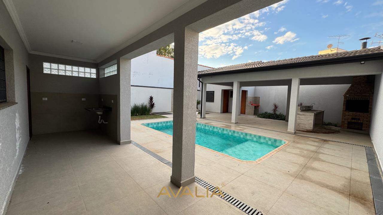 Casa à venda no Vila Alpes Suíços: 