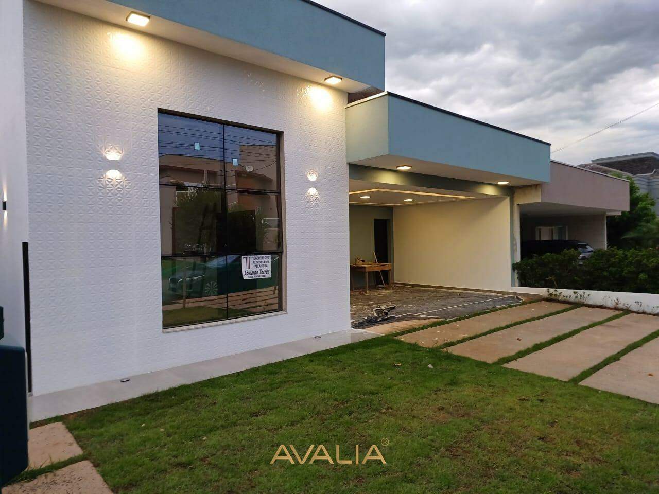 Casa em condomínio à venda no Jardim Residencial Alto de Itaici: 