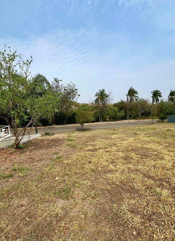 Lote em condomínio à venda no Jardim Vila Paradiso: 