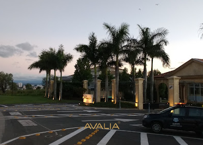 Lote em condomínio à venda no Jardim Vila Paradiso: 