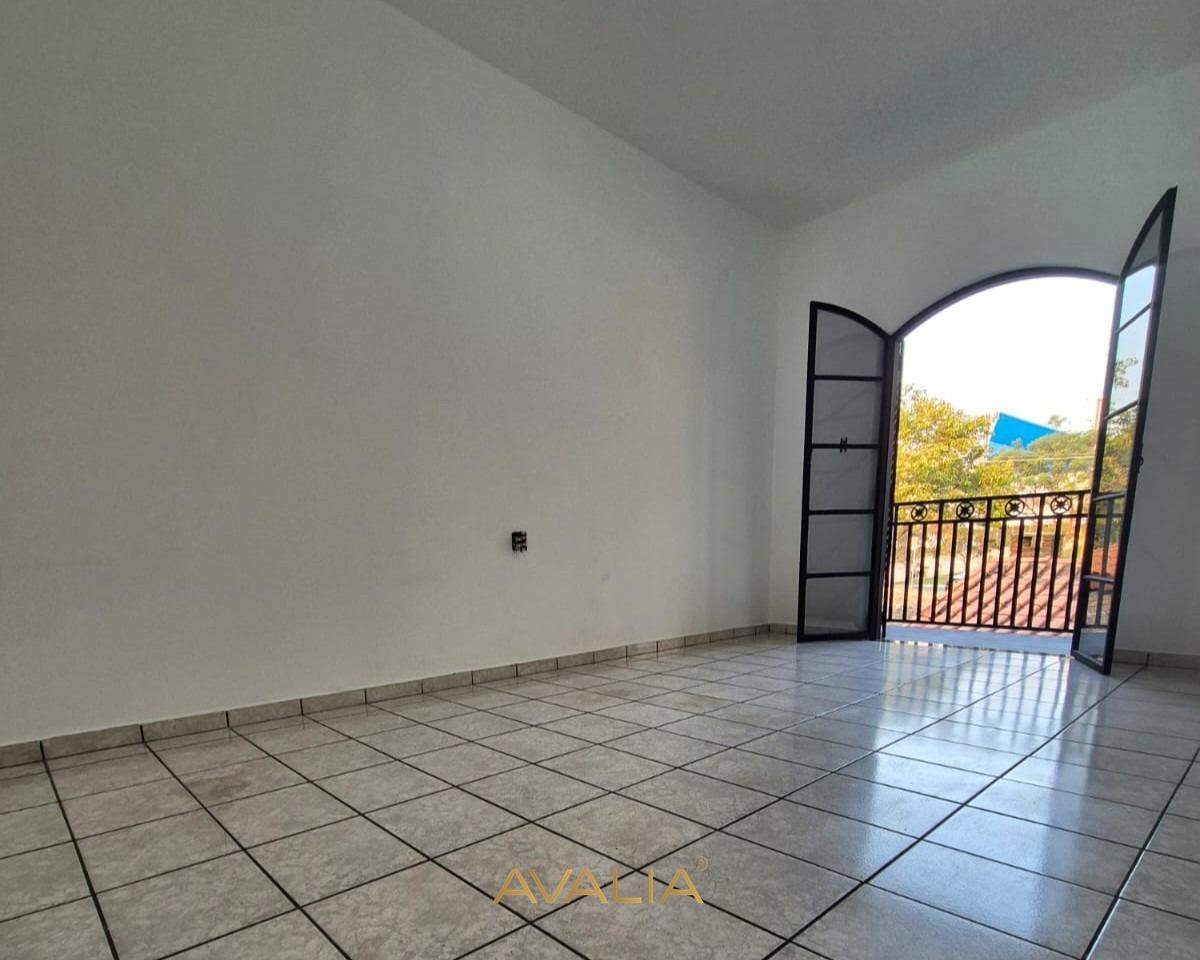 Casa à venda no Jardim Alice: 