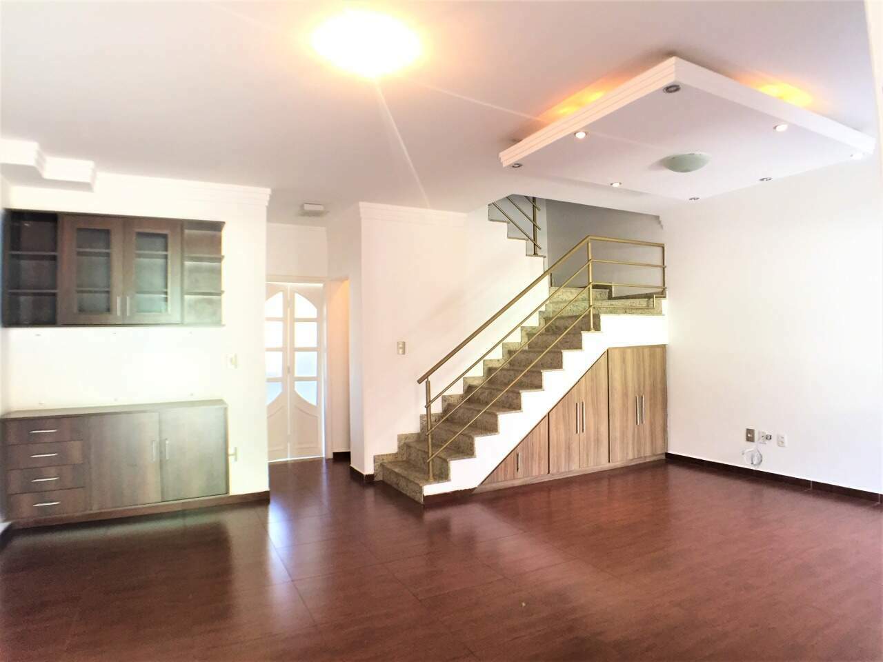 Casa em condomínio à venda no Portal das Acácias: Sala de Estar e Jantar
