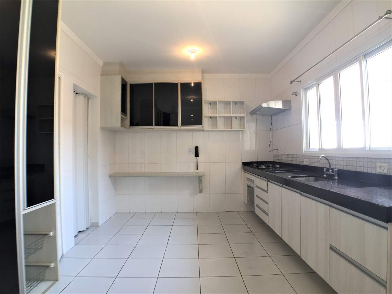 Casa em condomínio à venda no Portal das Acácias: Cozinha