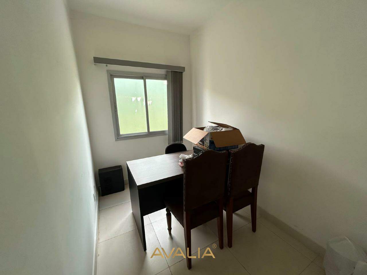 Salão para aluguel no Vila Vitória II: 