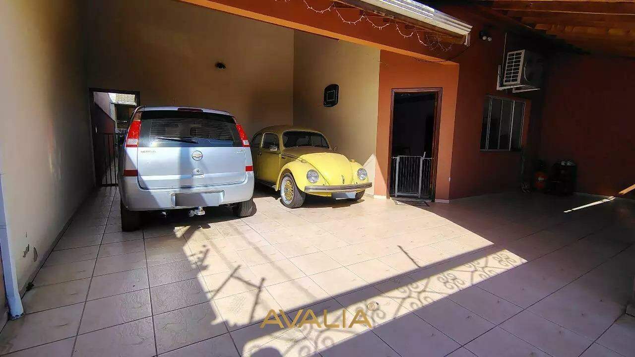 Casa à venda no Jardim Regina: 