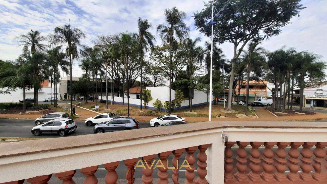 Sobrado à venda no Vila Vitória II: 