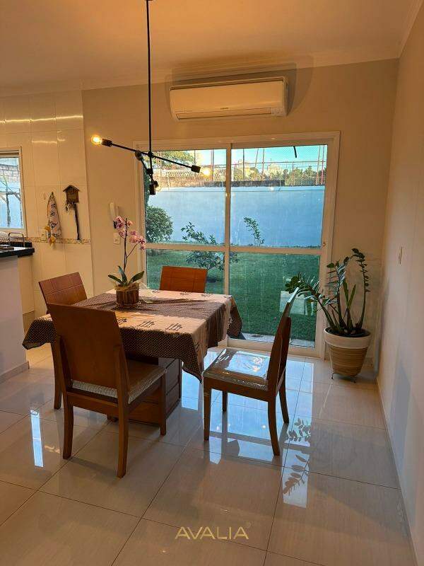 Casa à venda no Alto da Colina: 