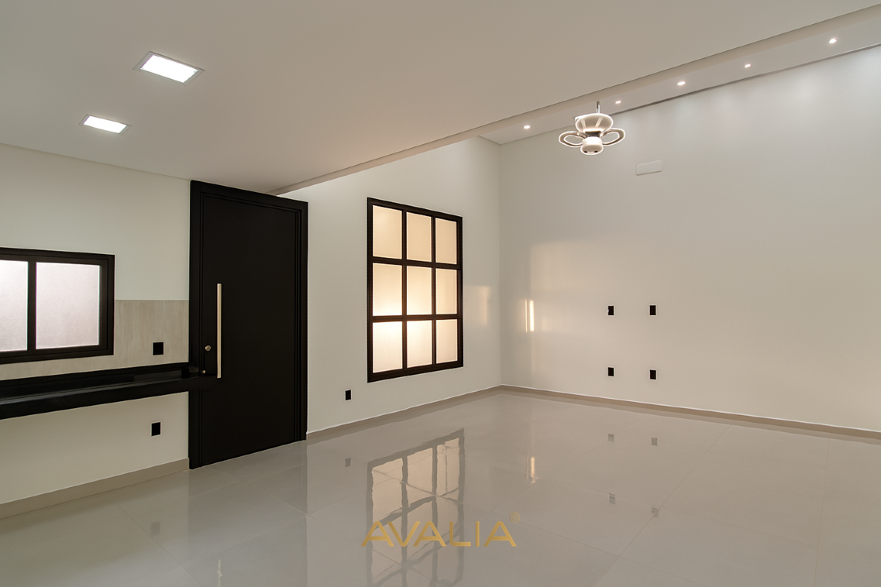 Casa à venda no Jardim Bom Sucesso: 