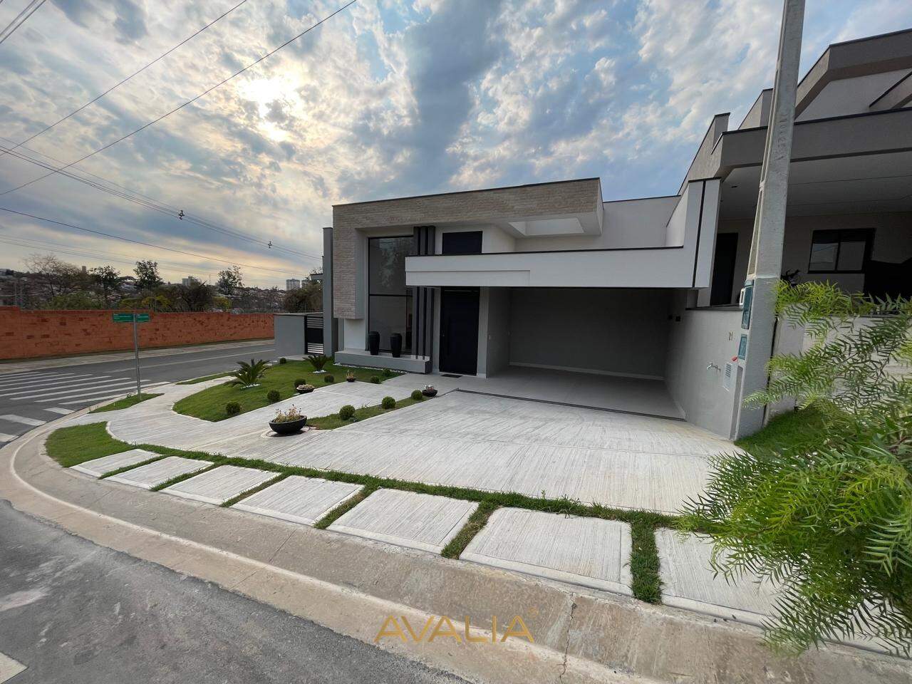 Casa em condomínio à venda no Condomínio Park Gran Reserve: 