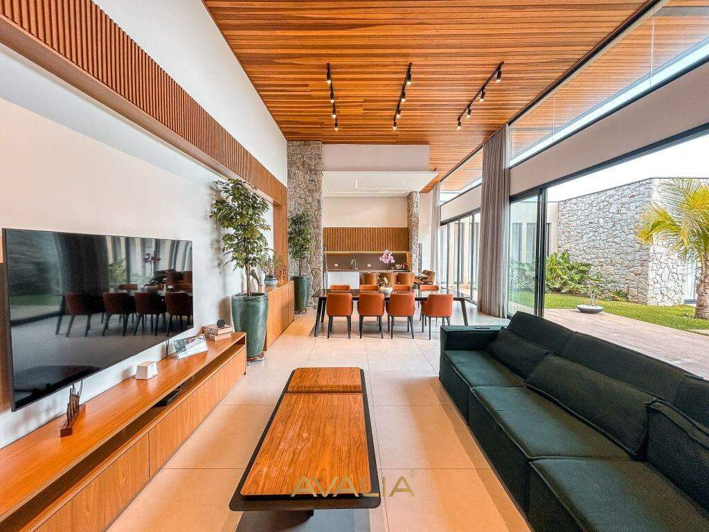 Casa em condomínio à venda no Jardim Residencial Santa Clara: Sala de Estar