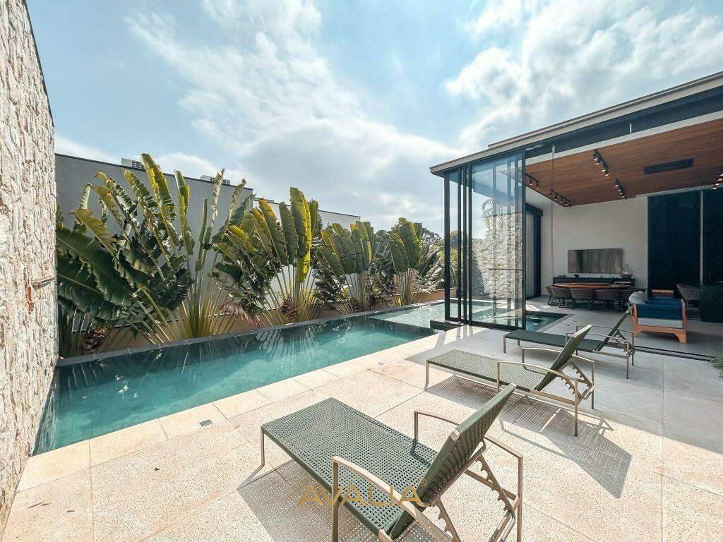 Casa em condomínio à venda no Jardim Residencial Santa Clara: Piscina